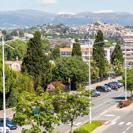 L'auteuil By Interhome * كانيو سور مير